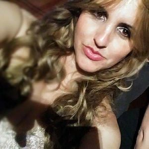 Meet your Posher, Yaquelin